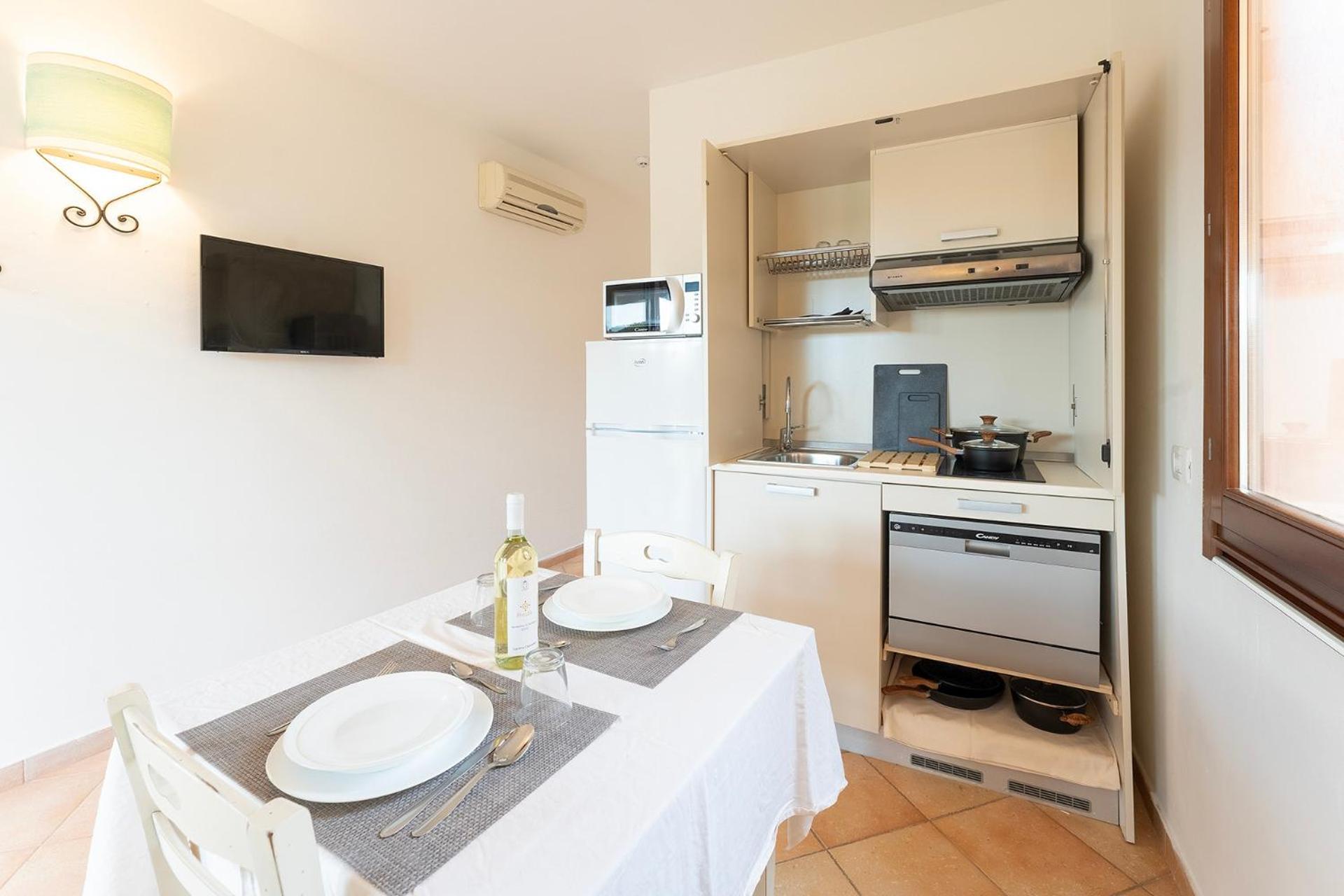 Residence Pierre & Vacances Vignola Mare Exterior photo