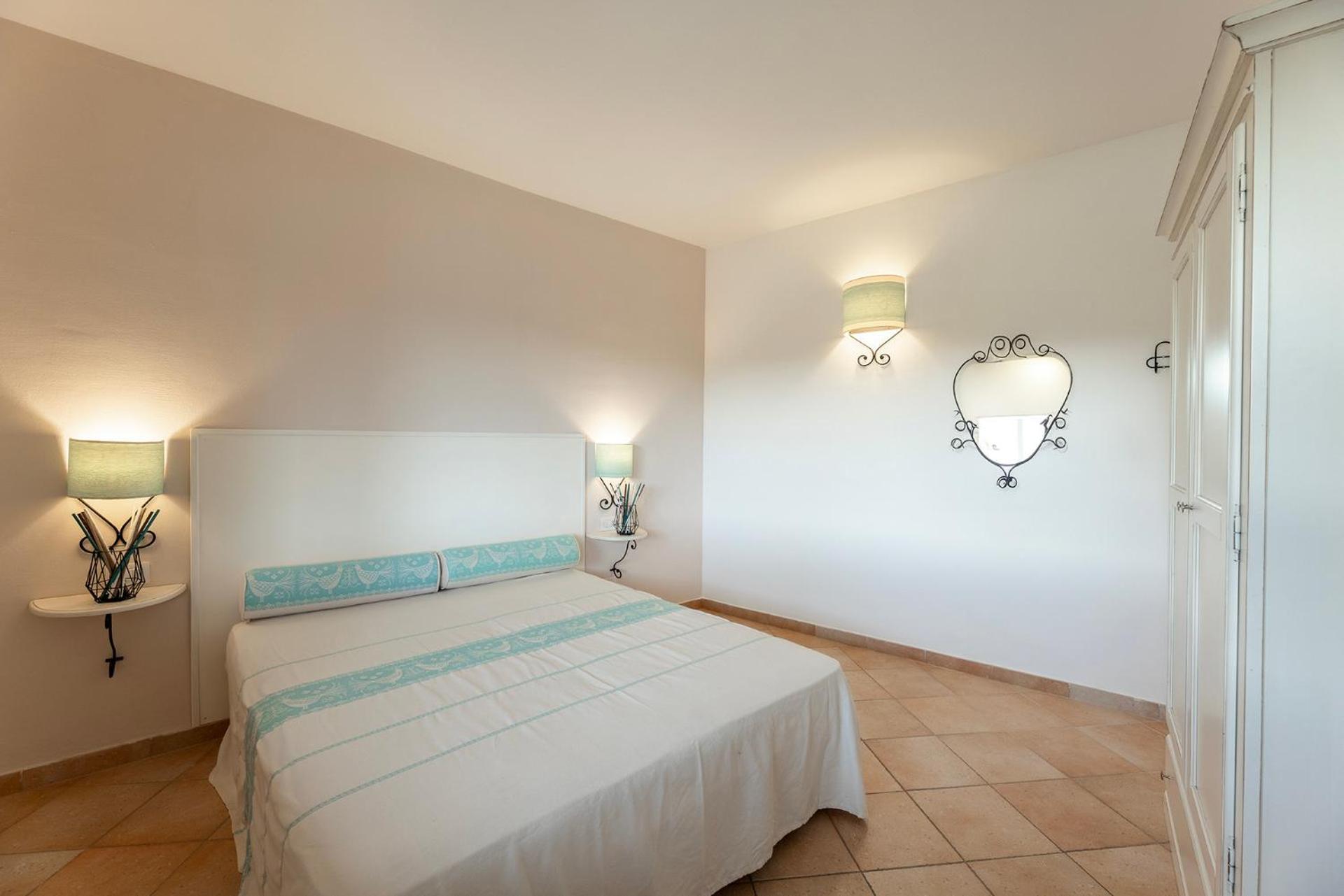 Residence Pierre & Vacances Vignola Mare Exterior photo